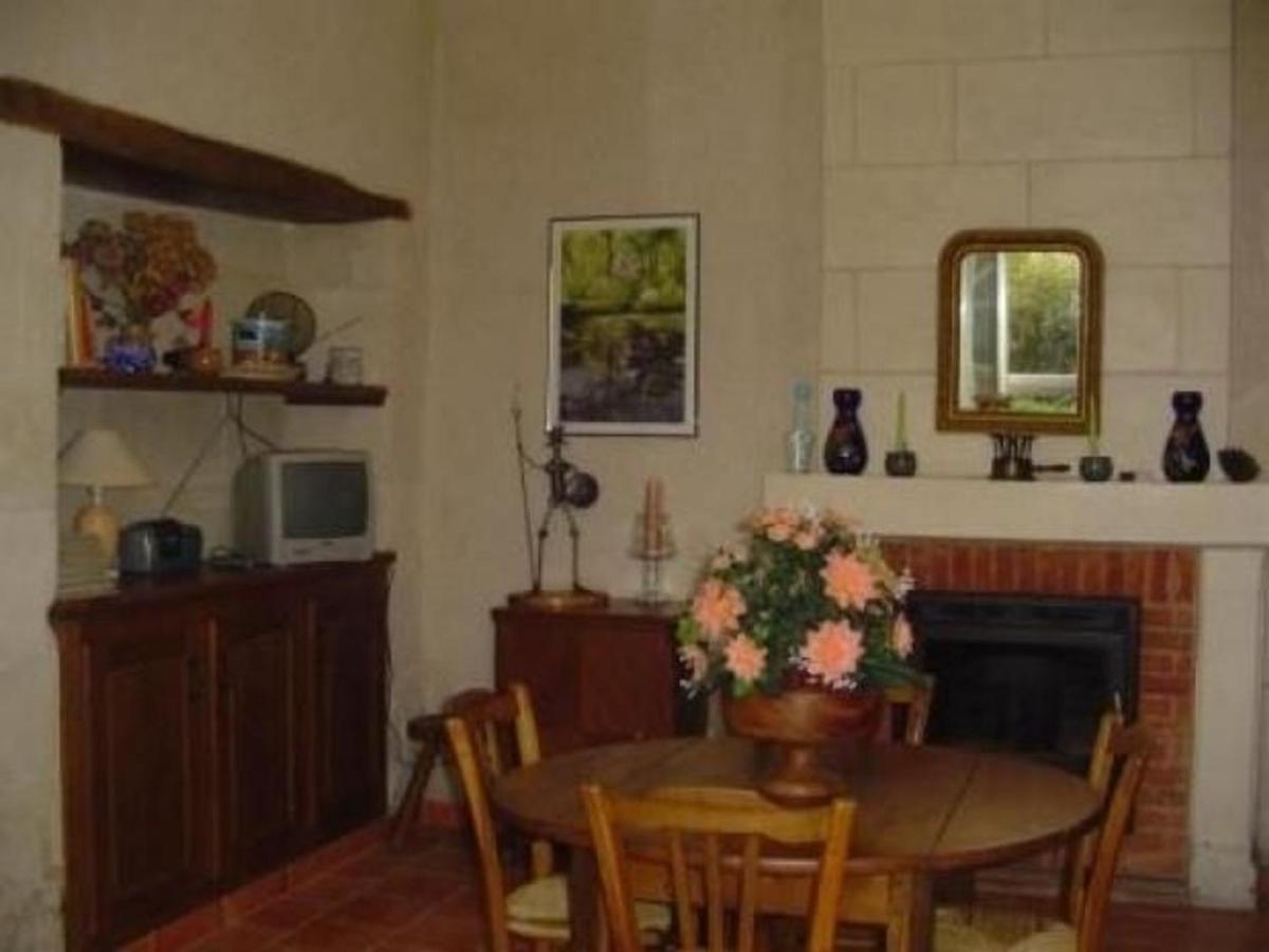 Maison Troglodytique Avec Wifi, Barbecue Et Cheminee - Fr-1-410-156 Aubigné-Racan 外观 照片